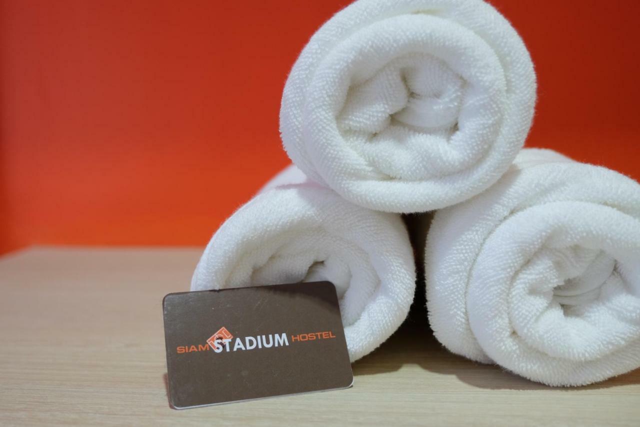 Siam Stadium Hostel Bangkok Zewnętrze zdjęcie