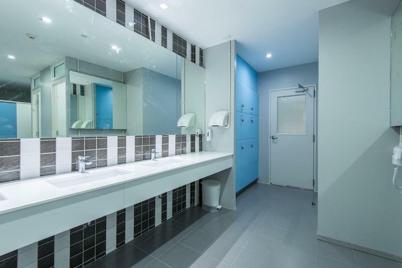 Siam Stadium Hostel Bangkok Zewnętrze zdjęcie