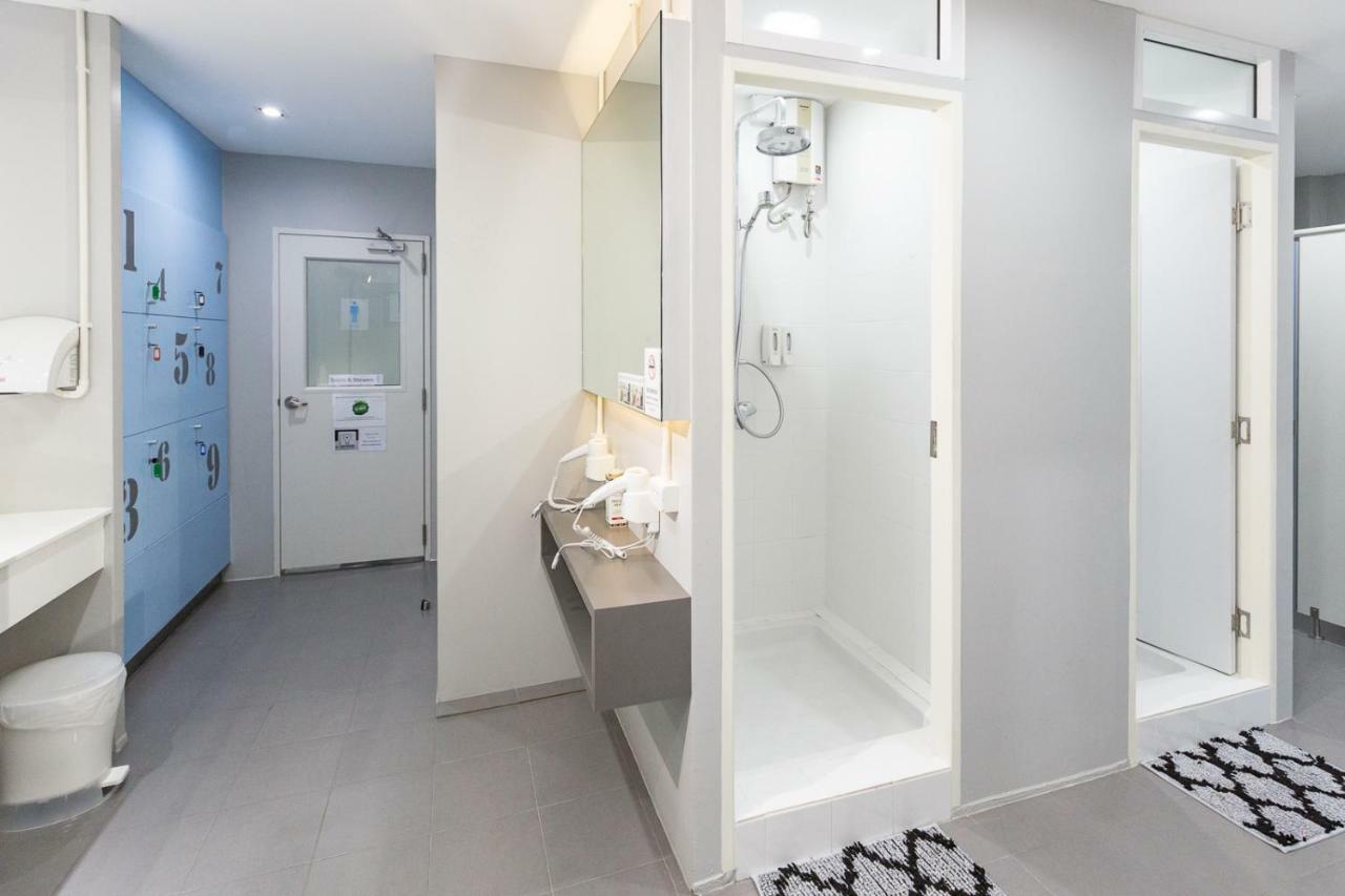 Siam Stadium Hostel Bangkok Zewnętrze zdjęcie